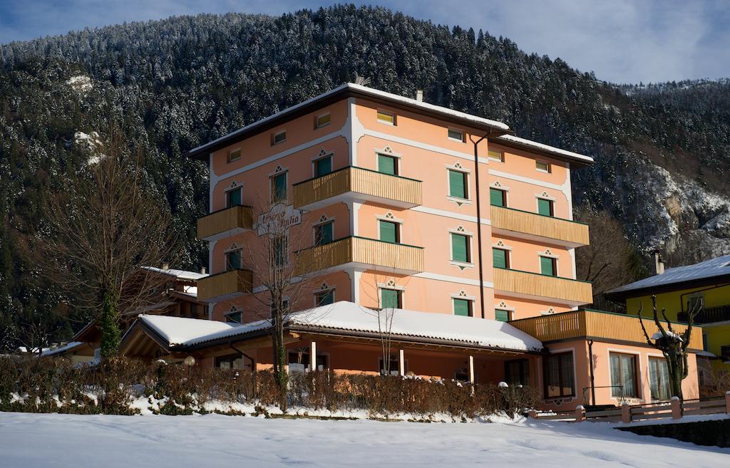Albergo Italia Molveno Exterior photo